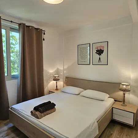 Rose Luxury Vlore, Full Sea View ! *